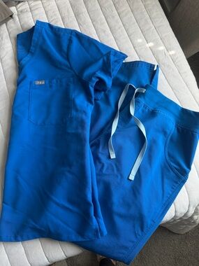 Royal Blue FIGS scrubs set